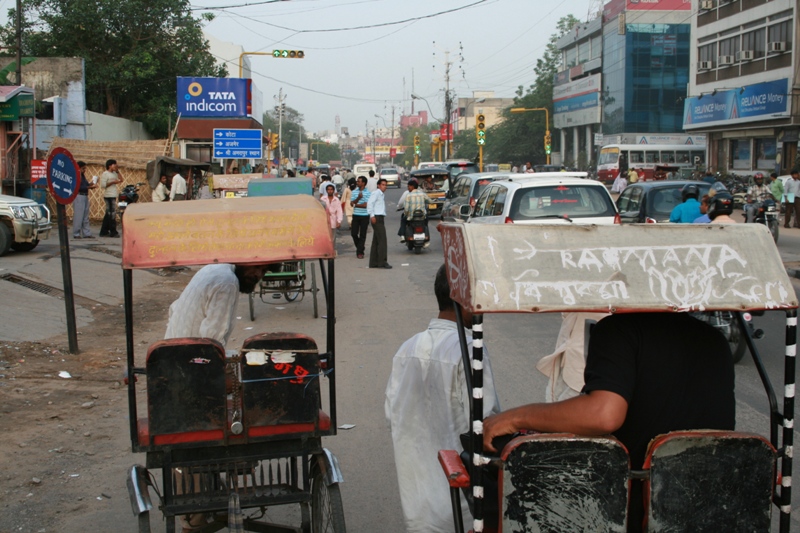 India, Rajistan, Jaipur - in the streets