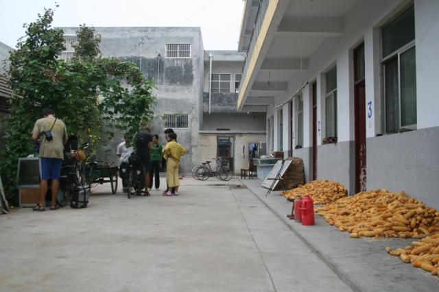 Oct 3 2007 Gaofengtou village, Shangdong prov. Courtyard.
