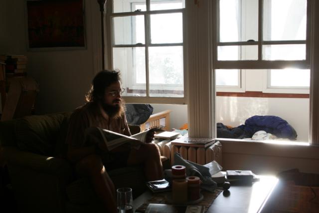 USA, Madison, Wisconsin - Jim in Jen's beautiful Lake Side apartment