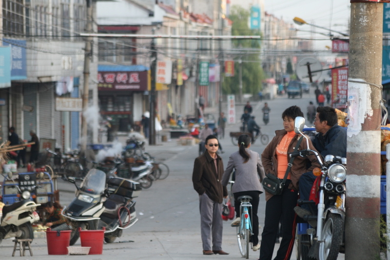 Oct 9 2007 - Changrong village, Jiangsu Prov, China. Morning on the street.