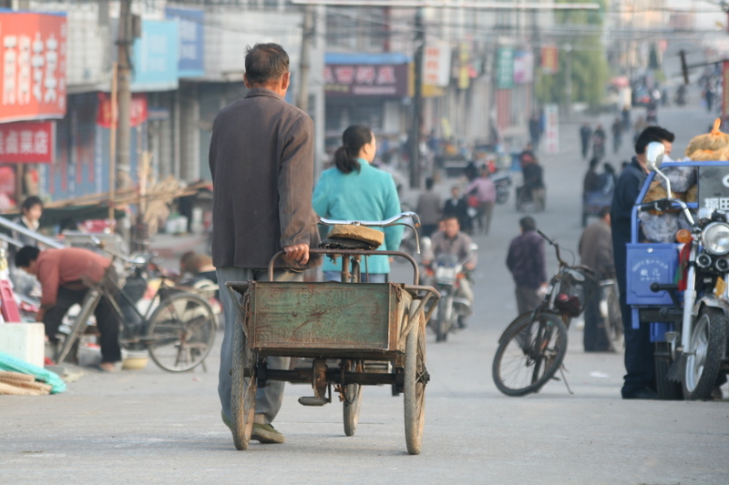 Oct 9 2007 - Changrong village, Jiangsu Prov, China. Morning on the street.