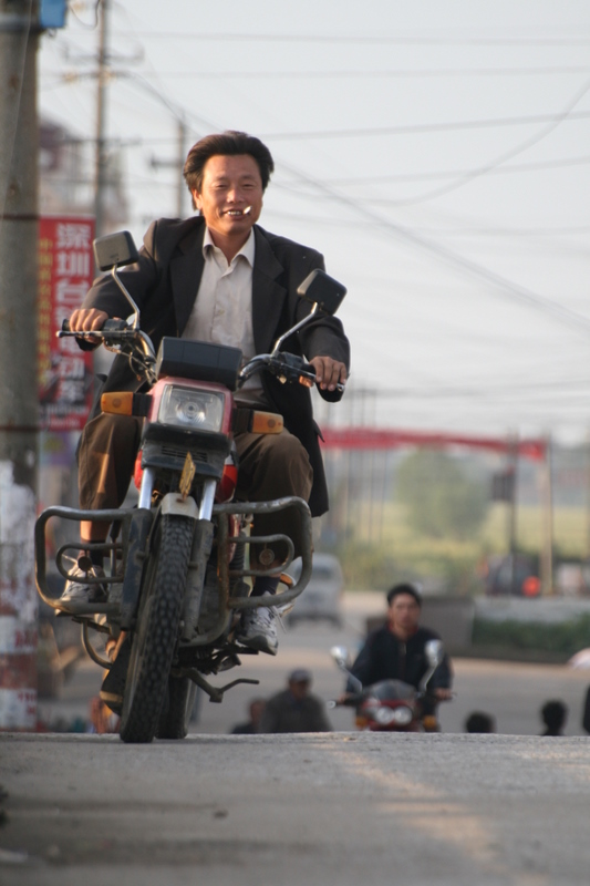 Oct 9 2007 - Changrong village, Jiangsu Prov, China. Morning on the street.