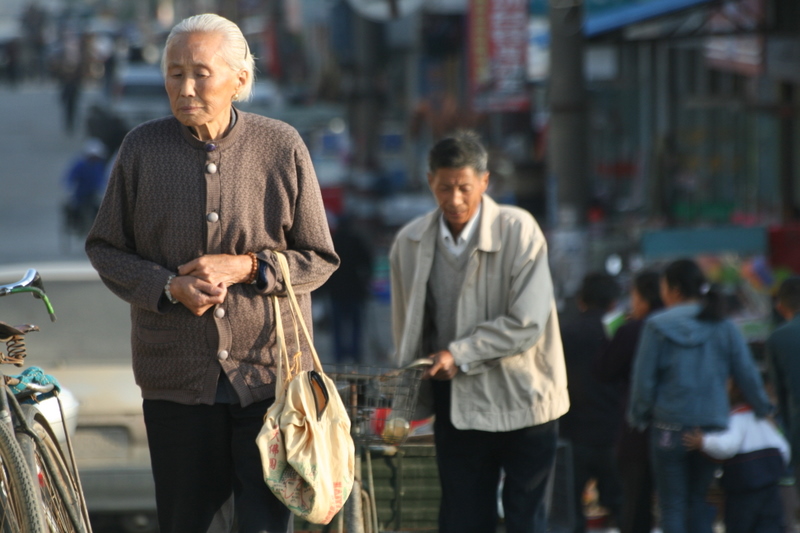 Oct 9 2007 - Changrong village, Jiangsu Prov, China. Morning on the street.