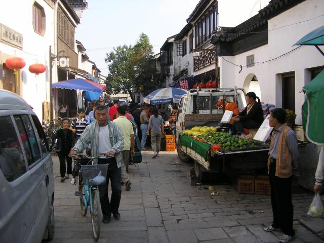 Oct 13 2007 - on the streets of old Suzhou