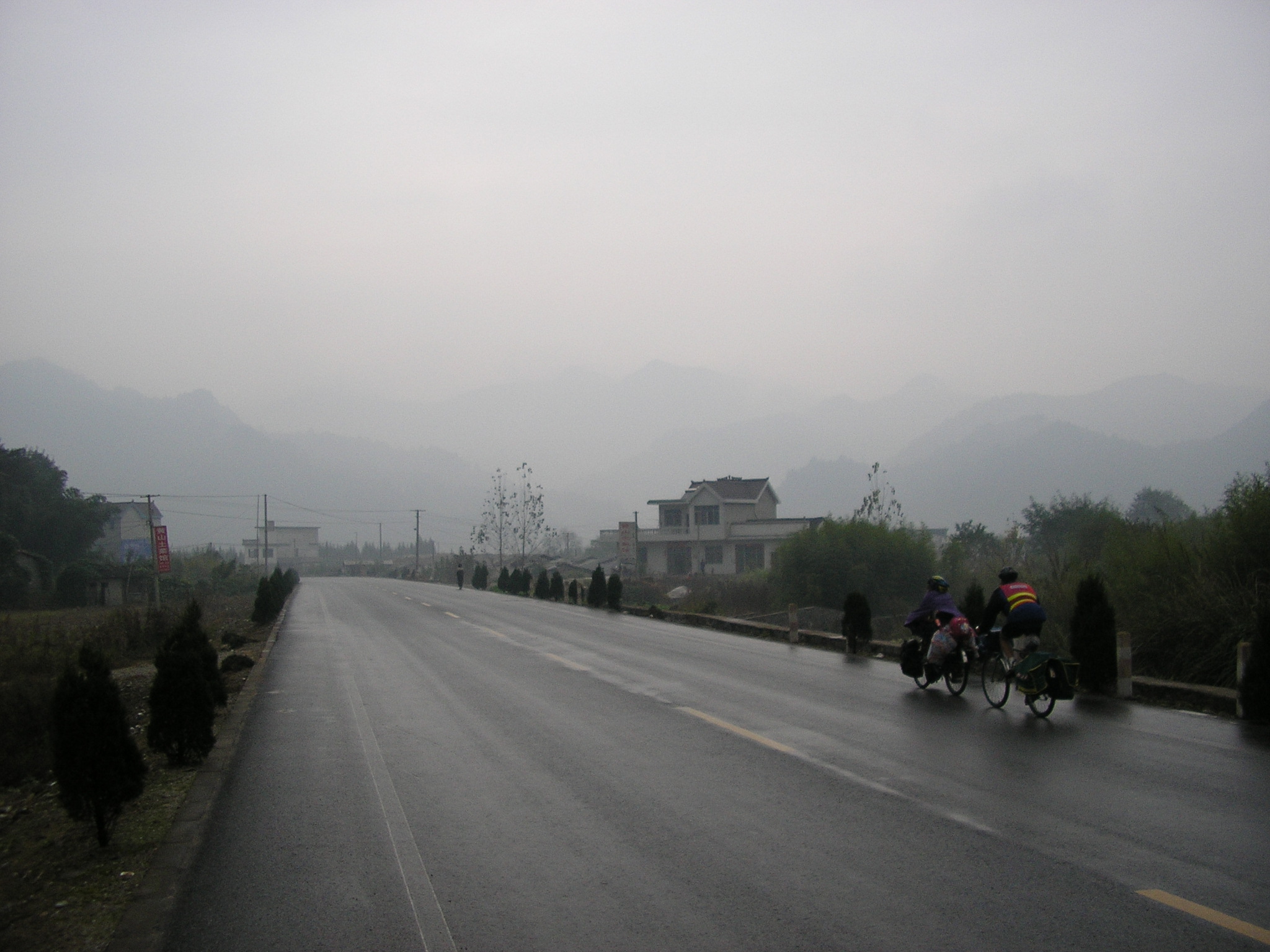 Oct 25 - A bit of rain today, but beautiful mountain scenery