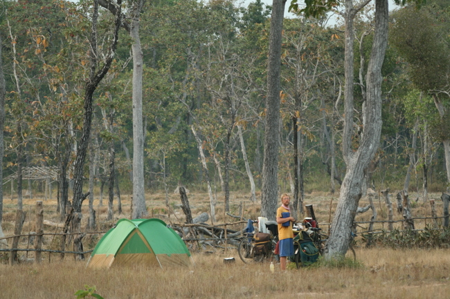 Lao - Camping!