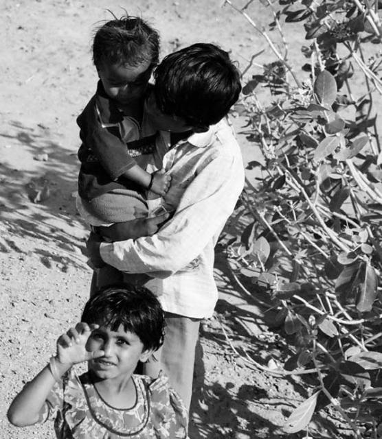 We rode near some villages in the desert and met all this beautiful children who all seemed to be wearing eyeliner.