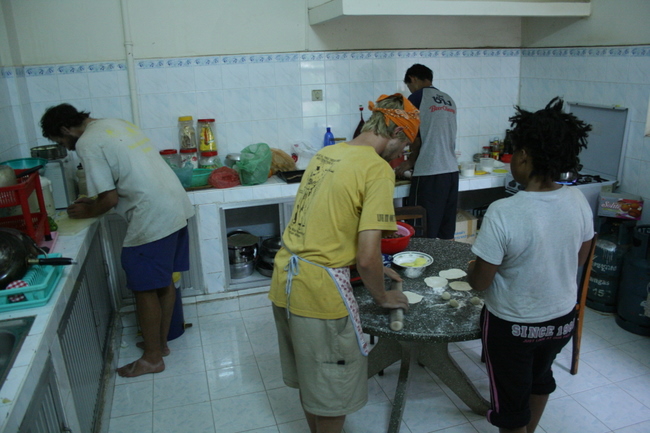 Cambodia, Phnom Penh - cooking for Jean-Francoise and Myriam's family in their kitchen - The first time in a long time we've coo