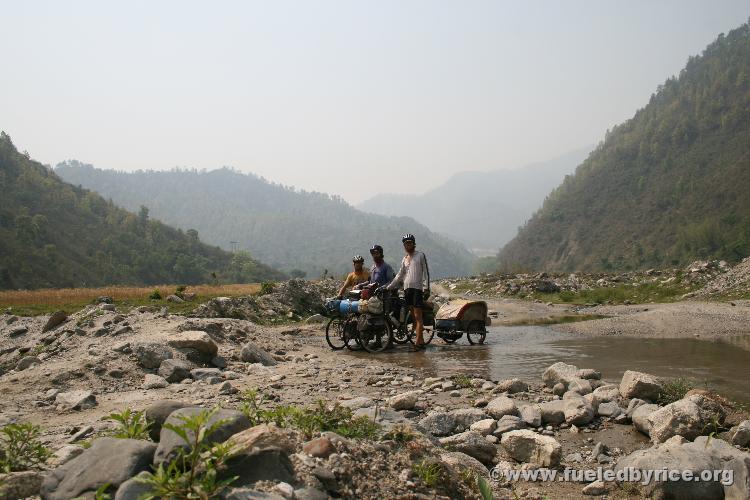 Nepal, Himalayan foothills, road to Sindhuligati - Pushed through to this: rock path. The begining of the most difficult leg of 