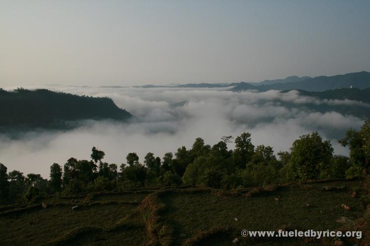 Nepal, Pokhara - hiking up above the clouds