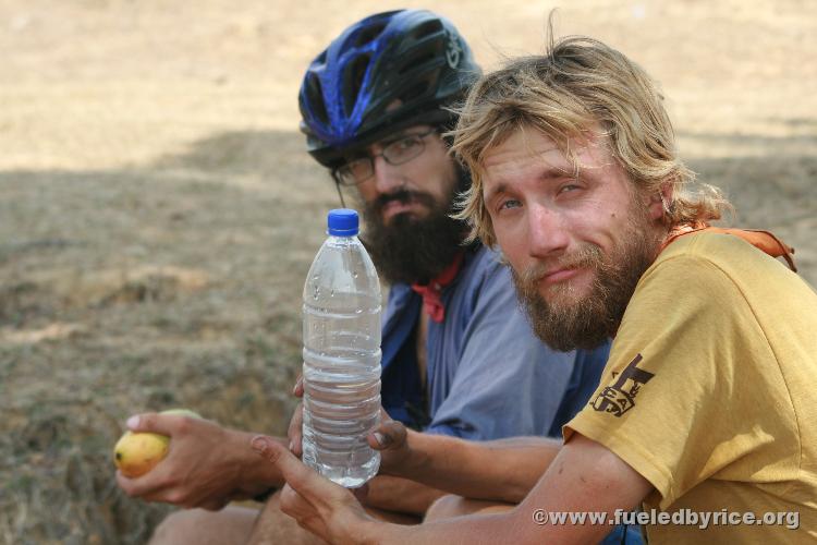 Nepal, west lowlands - Mango break!