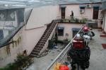 Another Lu Guan with a nice courtyard.  This is the 2nd we've seen so far with mosquito netting covering the whole top of the co