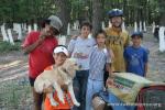 Türkiye - With some kids at a picic stop along the way