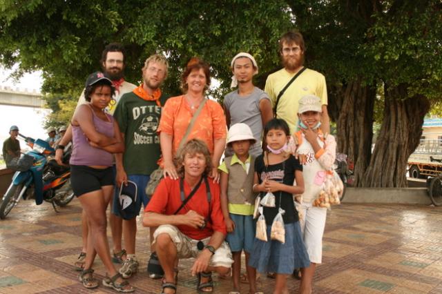 Cambodia, Kam Pong Cham town - with a very kind Dutch couple, Kore and Josie, we ran into twice in Cambodia in two different tow