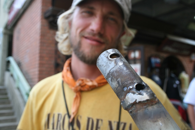 Hungary - Drew with the fixed (welded) Bandwagon tongue