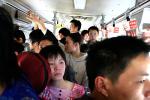 0019crowded-bus4.jpg