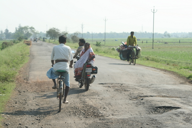 India, West Bengal - on the county roads