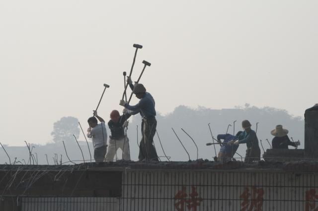 China, Guangdong prov - Demolition with Chinese Characteristics (Nov 2007) [Peter]