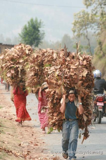 Nepal, Himalayan foothills, Jiri road - We often saw people carrying everything this way, with a strap on their forehead and the