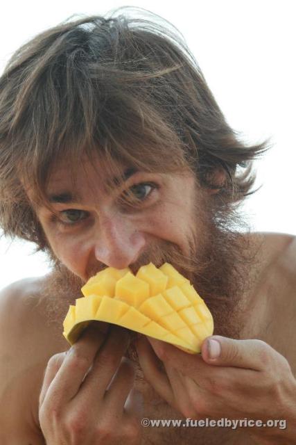 Nepal, west lowlands - Peter loves mangos!