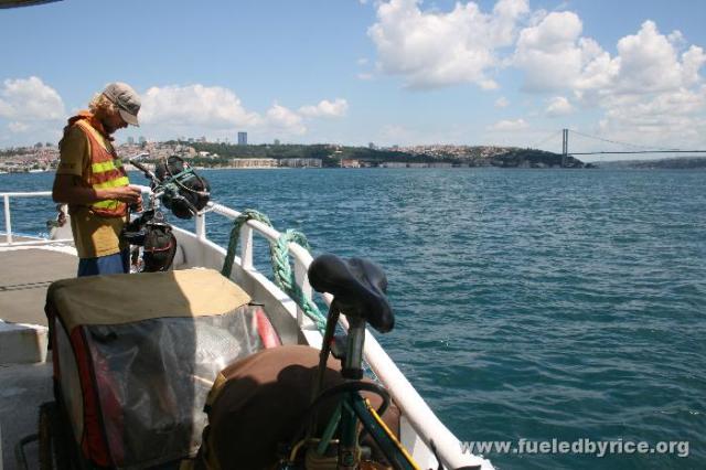 Türkiye, İstanbul - crossing the Bosphorus Straight by ferry, from Asia to Europe